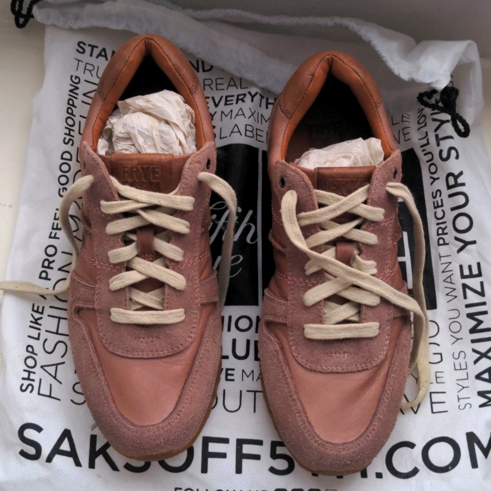 Frye Kanny runner Sz 8.5 New $229